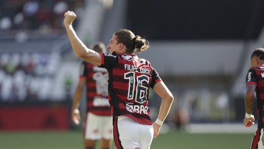 Filipe Luís lamenta vice do Flamengo na final da Copa do Brasil, se declara e reflete: 'Tentar recuperar o carinho'