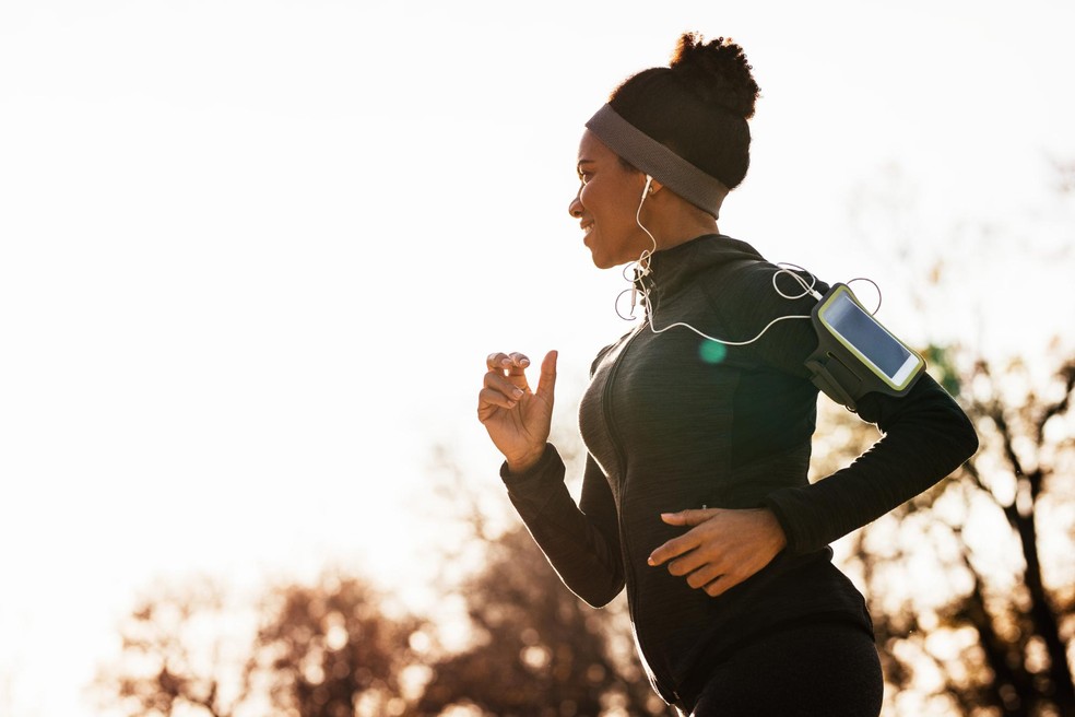 A corrida pode melhorar sua resistência e saúde cardiovascular, e você ainda pode obter esses benefícios com corridas mais curtas — Foto: Pexels