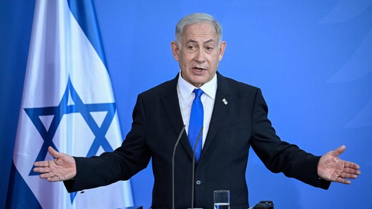 Netanyahu 'alivia' reforma judicial, mas manifestantes recebem mudanças como 'declaração de guerra'