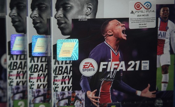 Após 30 anos, EA Sports mudará nome do jogo Fifa - Tecnologia - Jornal NH
