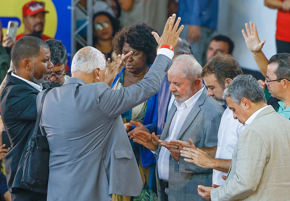 Lula: Os evangélicos são pessoas trabalhadoras, gente de bem - Comitês  Populares