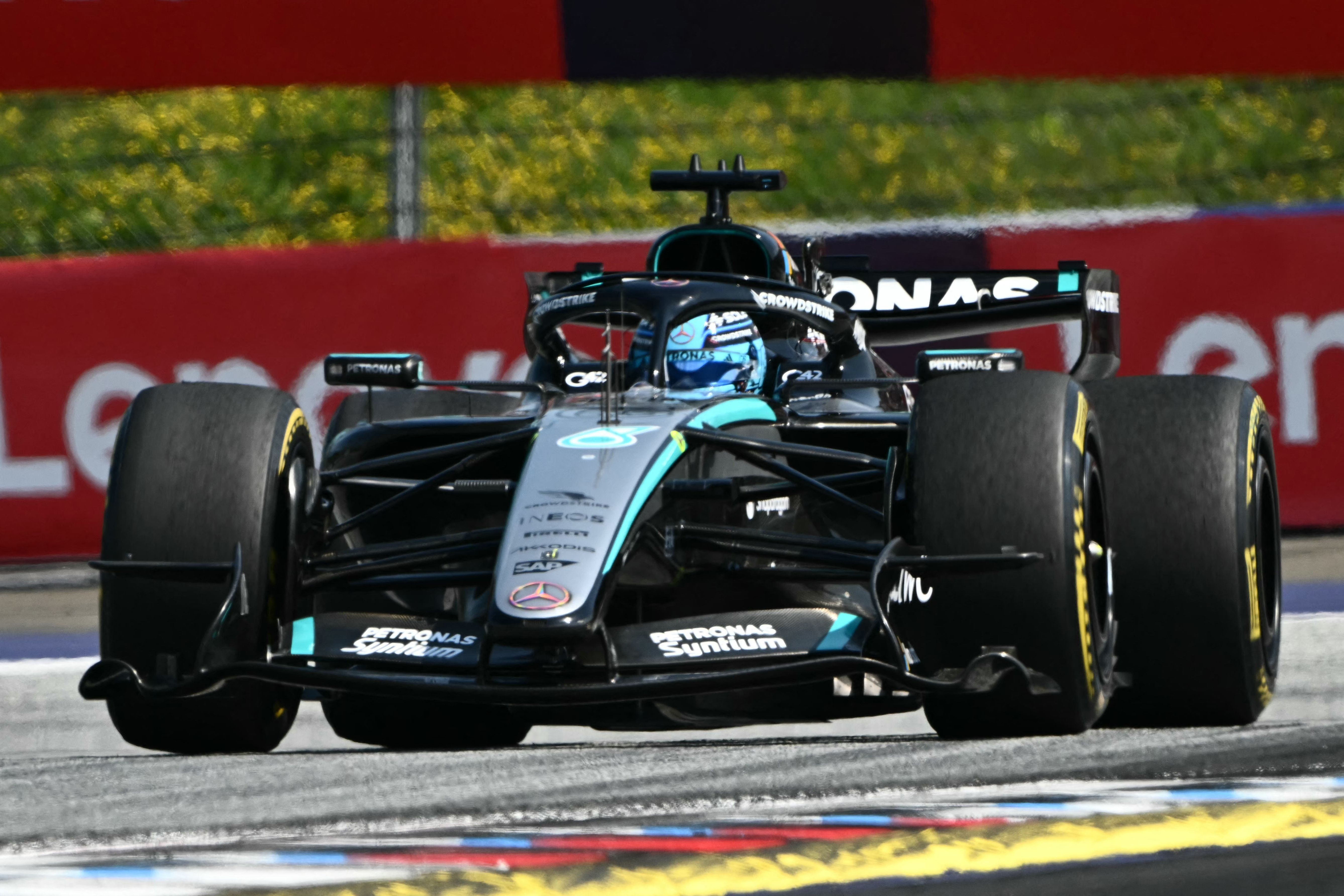 George Russell vence de ponta a ponta o GP da Áustria e volta à briga pelo campeonato da Fórmula 1