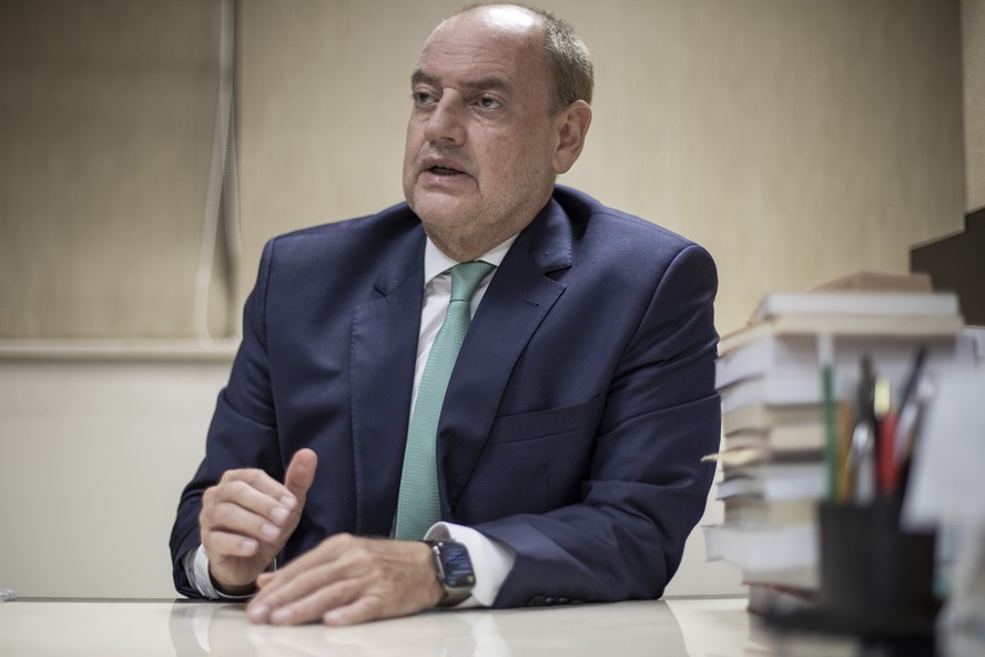 Saiba como será o primeiro dia de Ricardo Couto como governador em ...