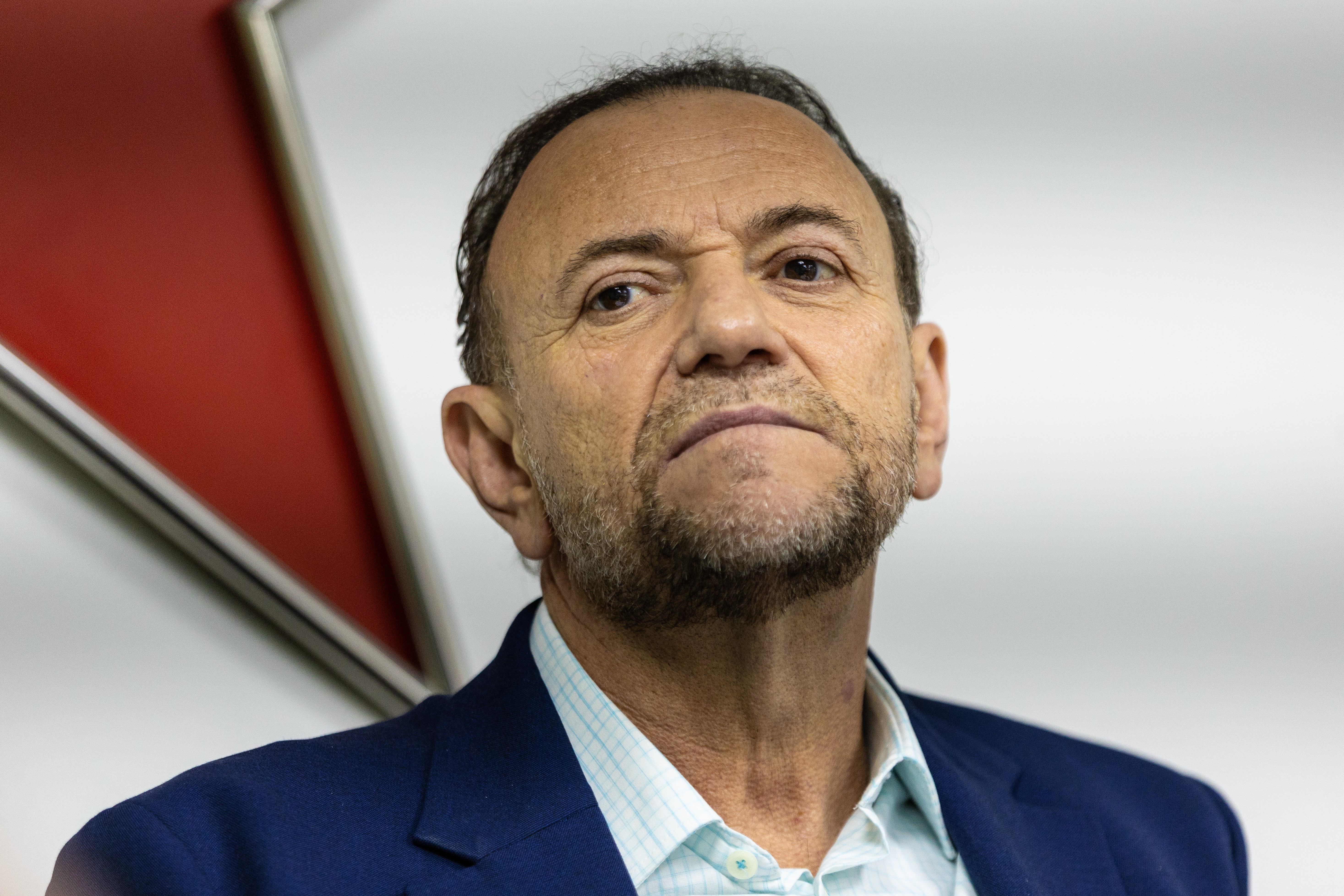 Campanha de Lula ganha novo enfoque e debates são prioridade no segundo turno