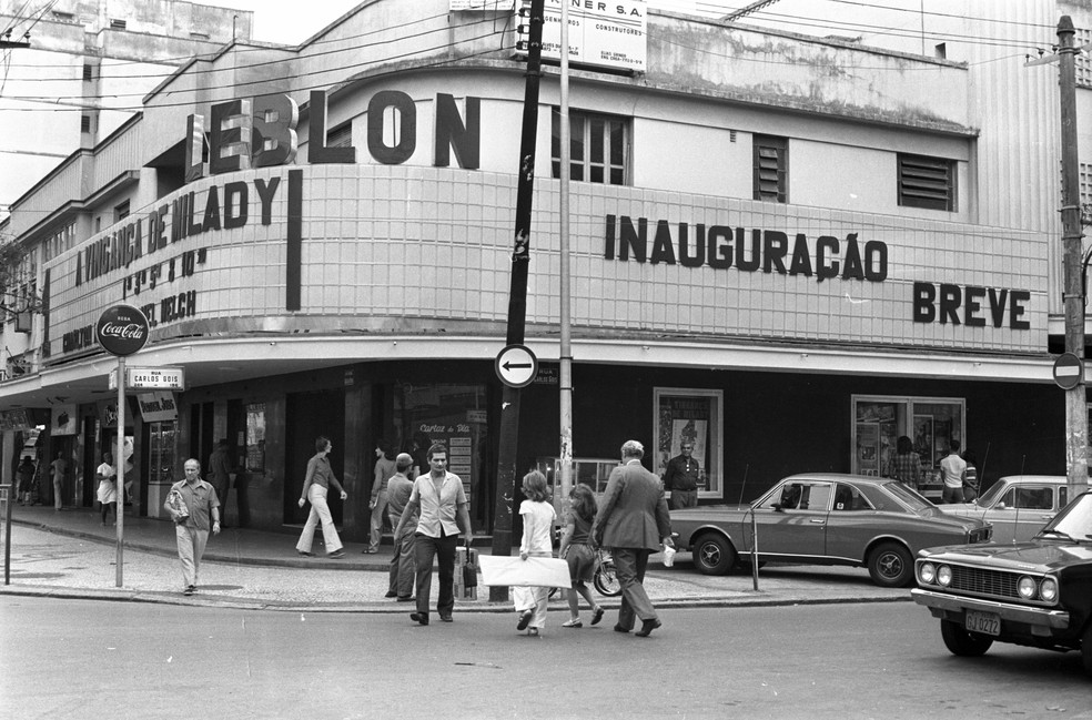 O CInema Leblon prestes a ser inaugurado em 1975 — Foto: Manoel Soares/30-09-1975