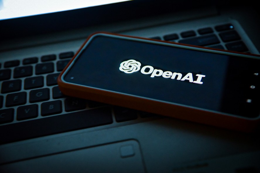 OpenAI lança modelo de IA que 'clona' voz humana