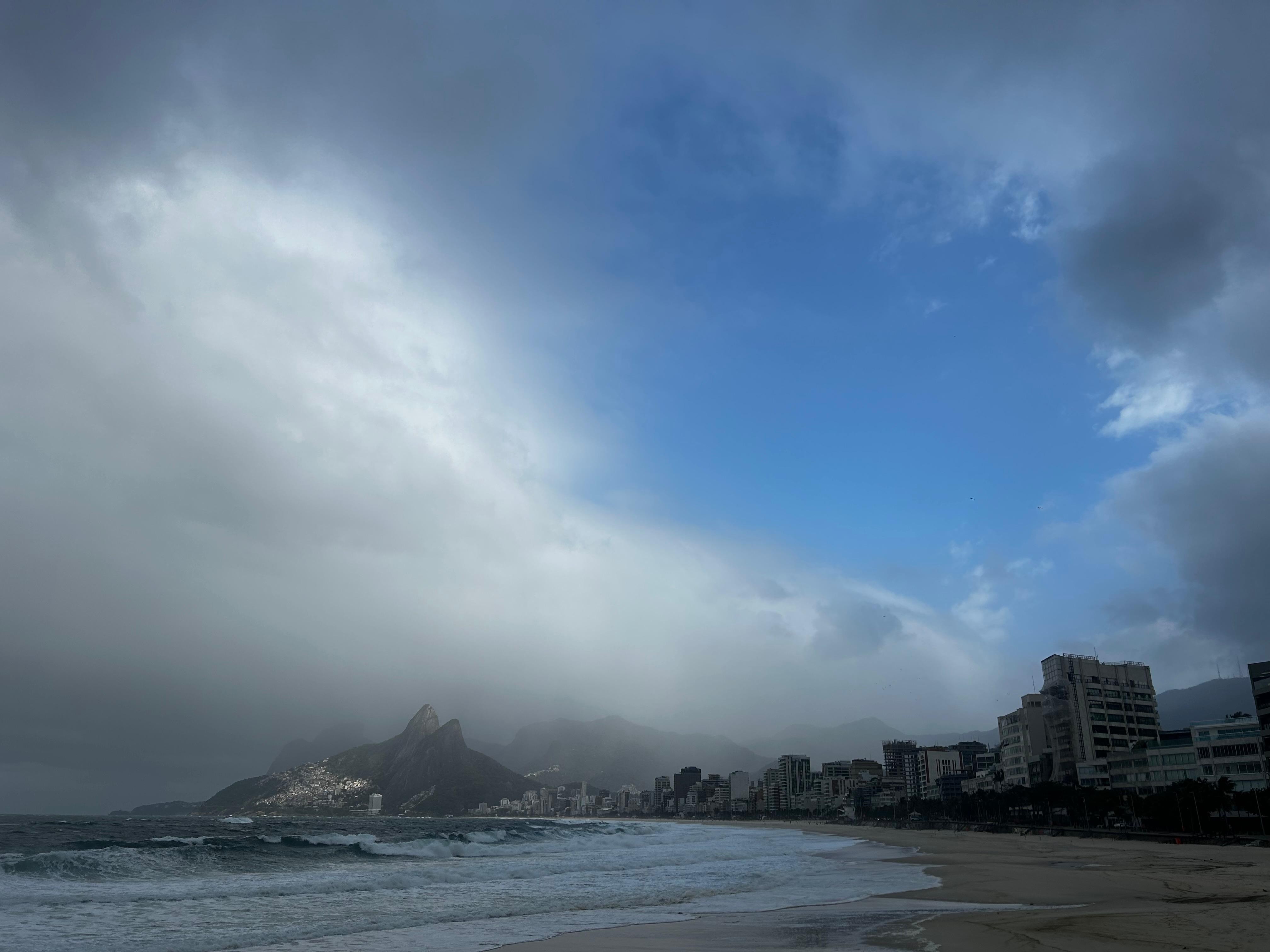Defesa Civil alerta para ventos moderados a fortes em Petrópolis; Rio tem previsão de chuva e tempo instável durante a semana