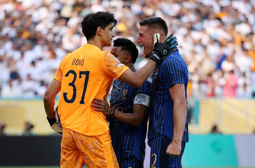 Yassine Bounou: quem é o goleiro herói do empate entre Real Madrid e Al ...
