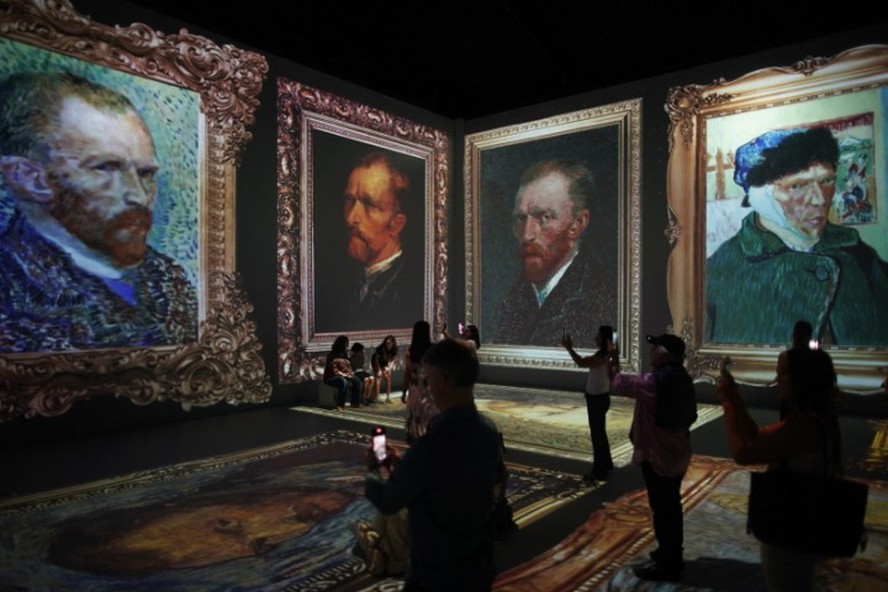 Van Gogh: exposição imersiva com tecnologia 8K chega aos últimos