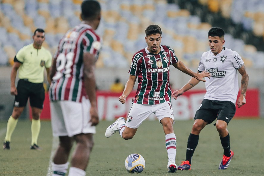 Botafogo e Fluminense pelo Brasileir&atilde;o em 2024