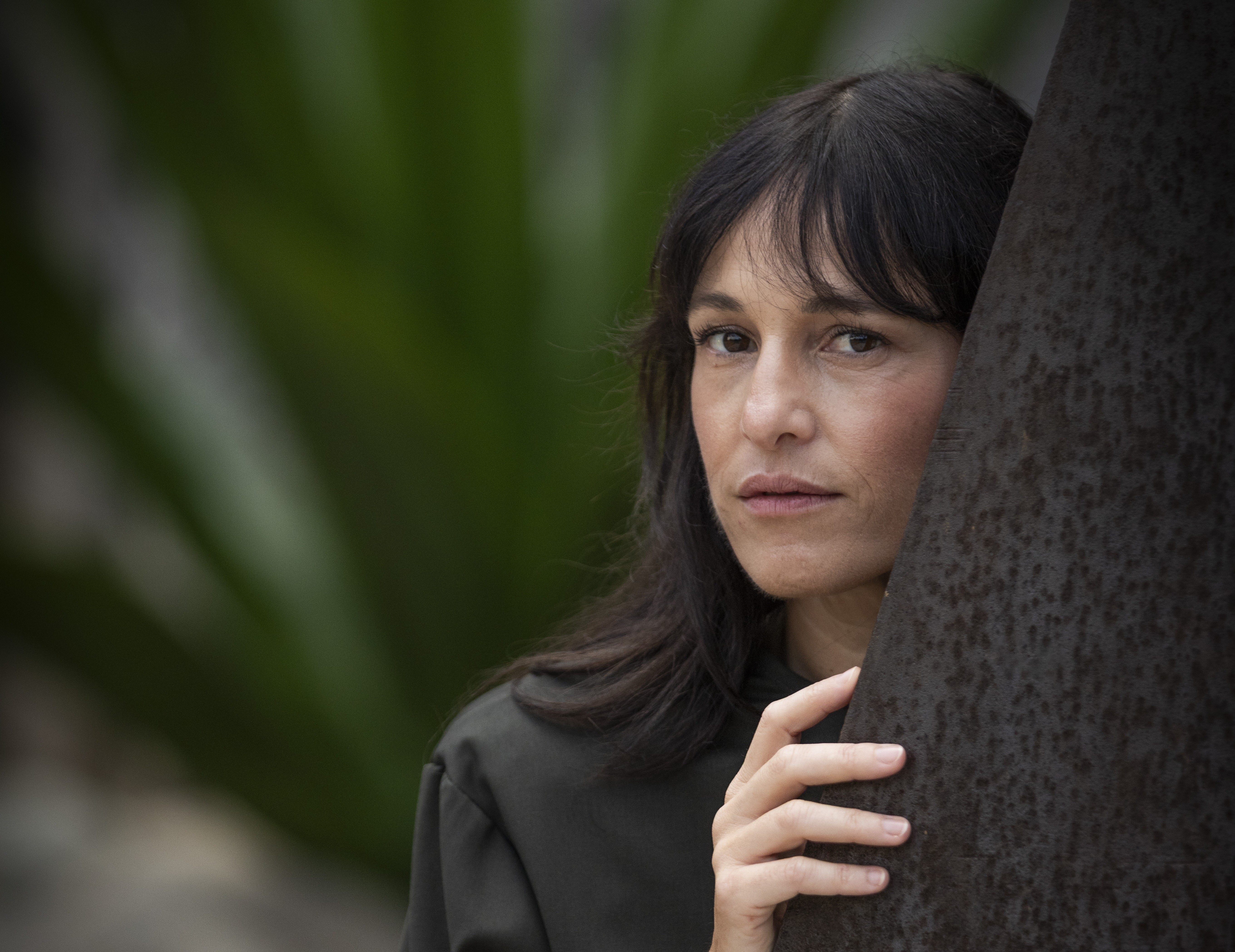 Carminho, em turnê no Brasil, relembra parcerias com Marisa Monte e Rosalía, celebra o poder da música e a chegada aos 42: ‘Estou em paz com o tempo’