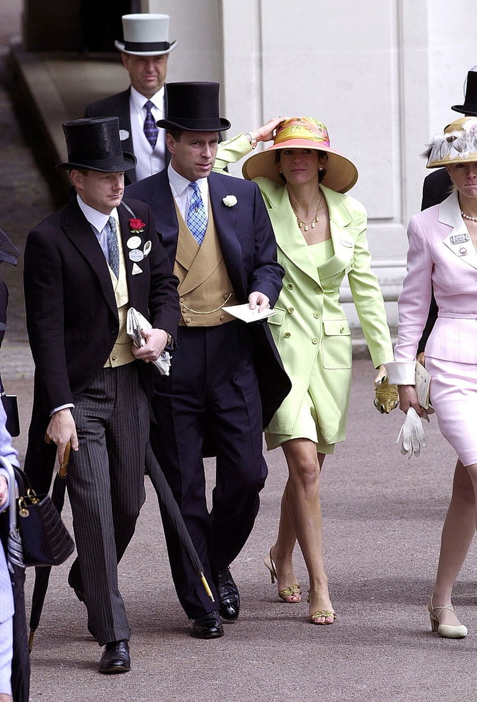 O príncipe  Andrew e Ghislaine Maxwell, em 2000 — Foto: Tim Graham/GettyImages