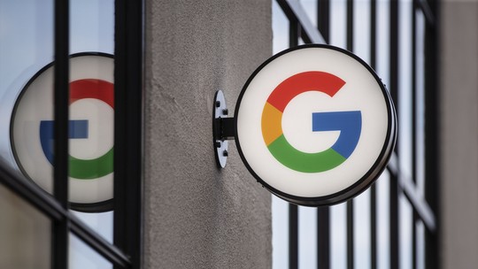 Funcionários do Google que ajudaram a treinar IA da empresa se organizam em busca de mais direitos