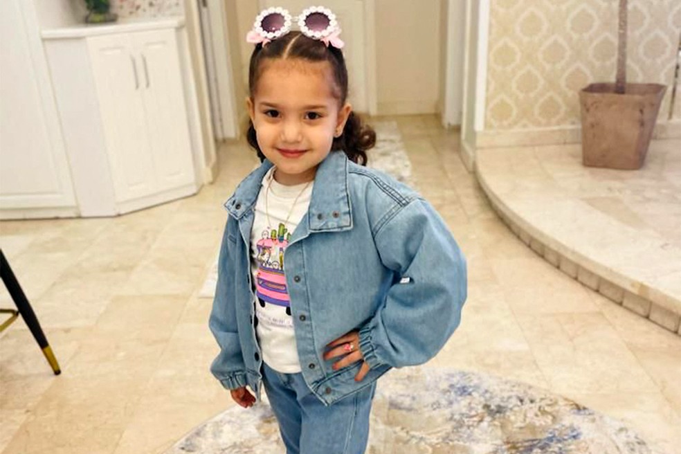 Hind Rajab, de 6 anos, foi encontrada morta neste sábado — Foto: Acervo da família/AFP