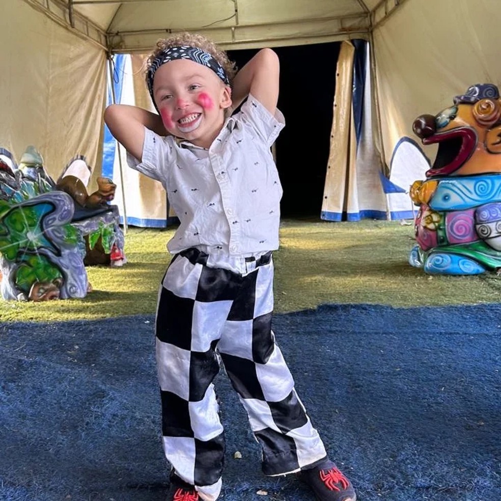 Ravisco se apresenta em um circo de Brasília — Foto: MASTER SHOW CIRCUS/DIVULGAÇÃO