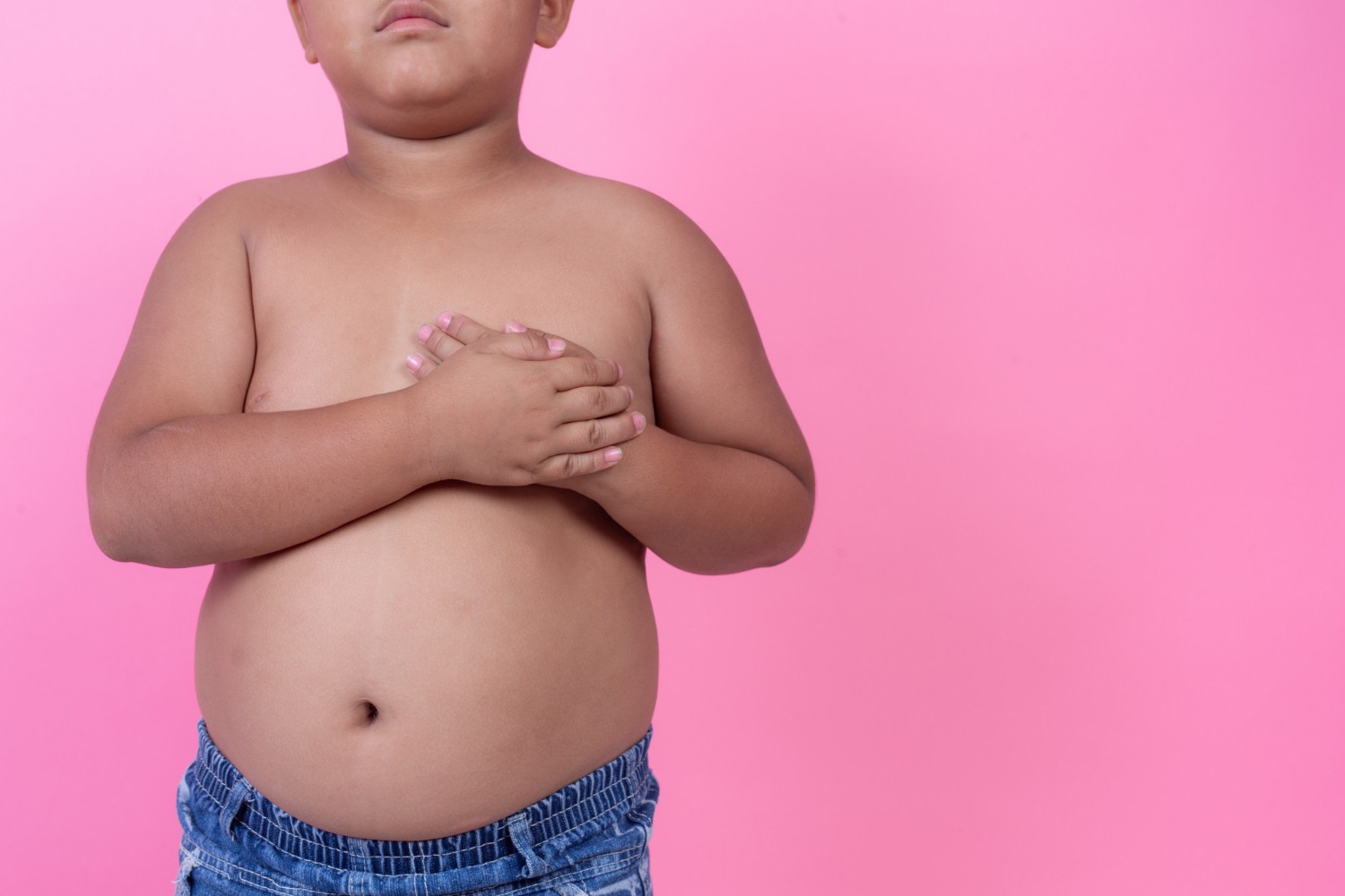 Caneta emagrecedora, bariátrica: o que dizem as novas orientações da OMS para o tratamento de crianças e adolescentes com obesidade