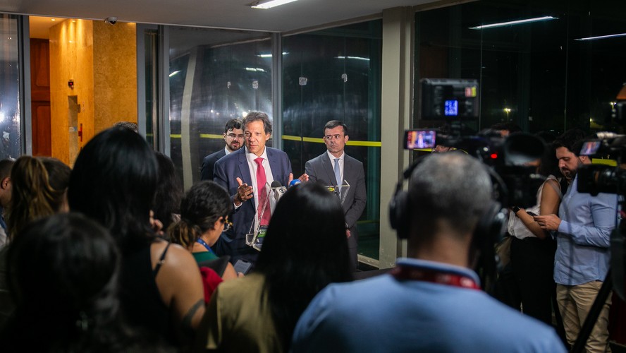 O ministro da Fazenda, Fernando Haddad, durante entrevista à imprensa