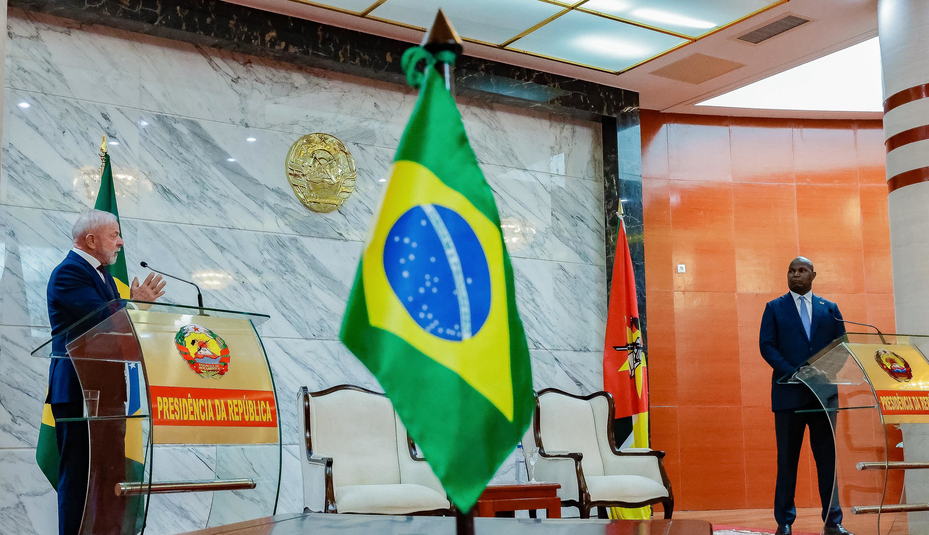 Lula afirma que Brasil não será mero exportador de minerais críticos