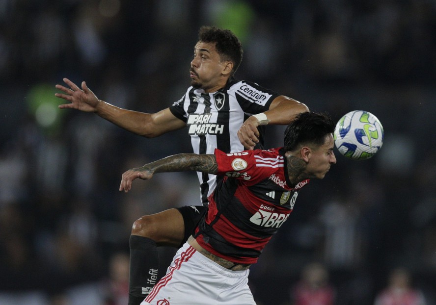 Bola de Cristal: Botafogo cai pra 86% de chance de ser campeão, e