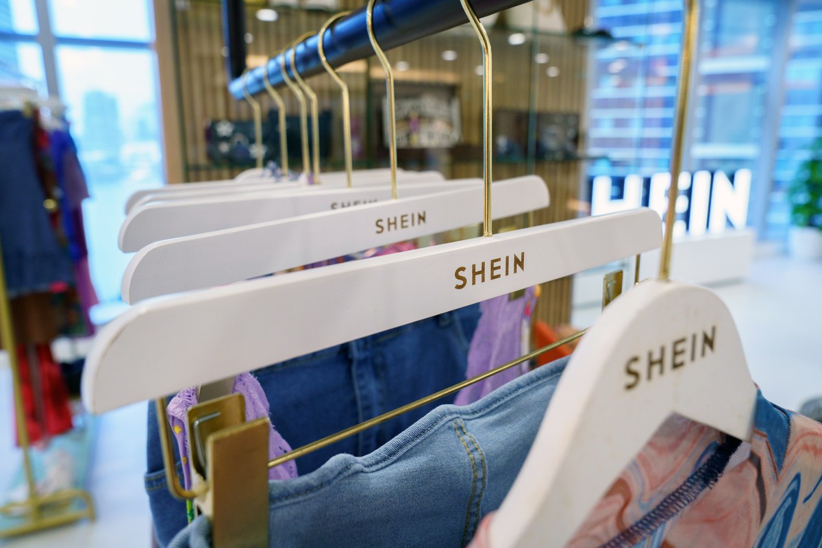 Shein é avaliada em US$ 26,3 bilhões na véspera de estrear na Bolsa de Hong  Kong