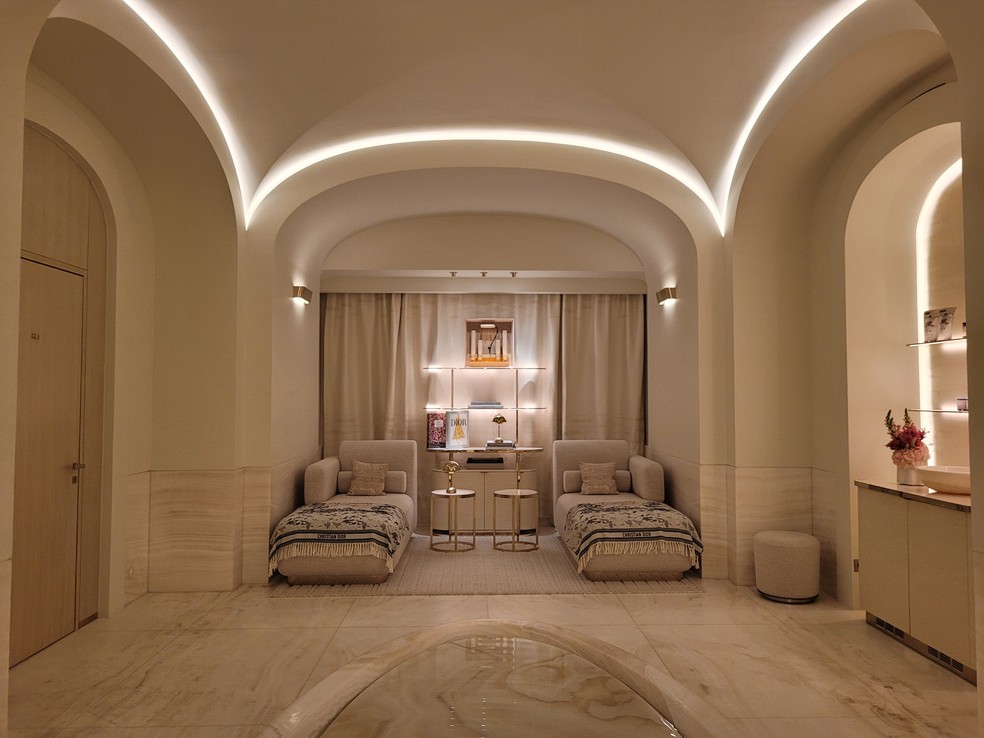 O Spa Dior, no hotel Plaza Athénée, em Paris — Foto: Eduardo Maia/O Globo
