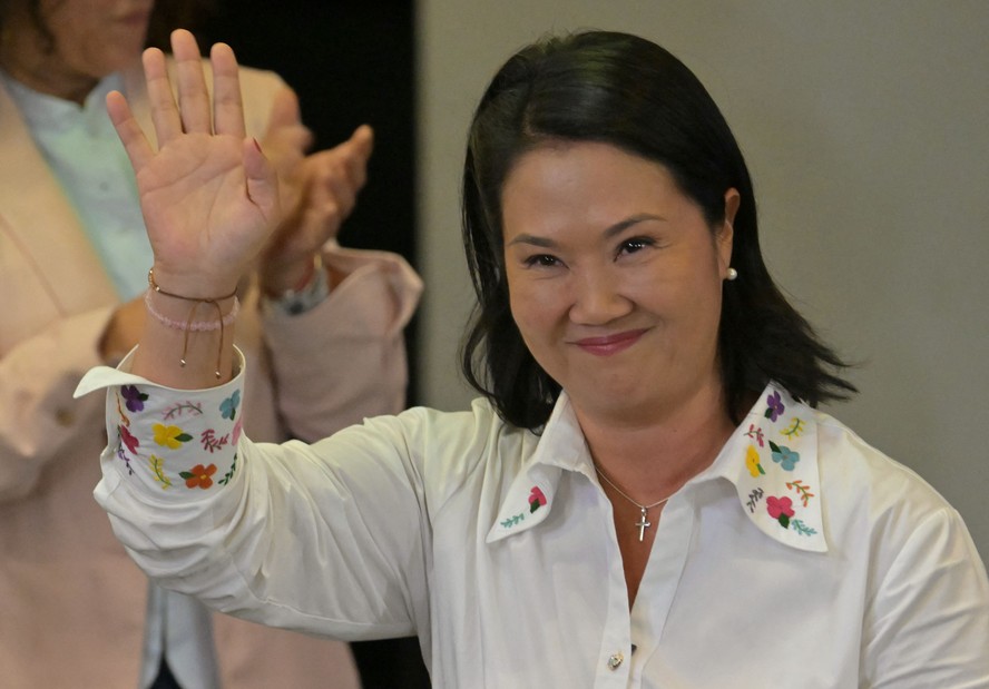 Keiko Fujimori alcança vantagem que não pode mais ser revertida nas eleições no Peru