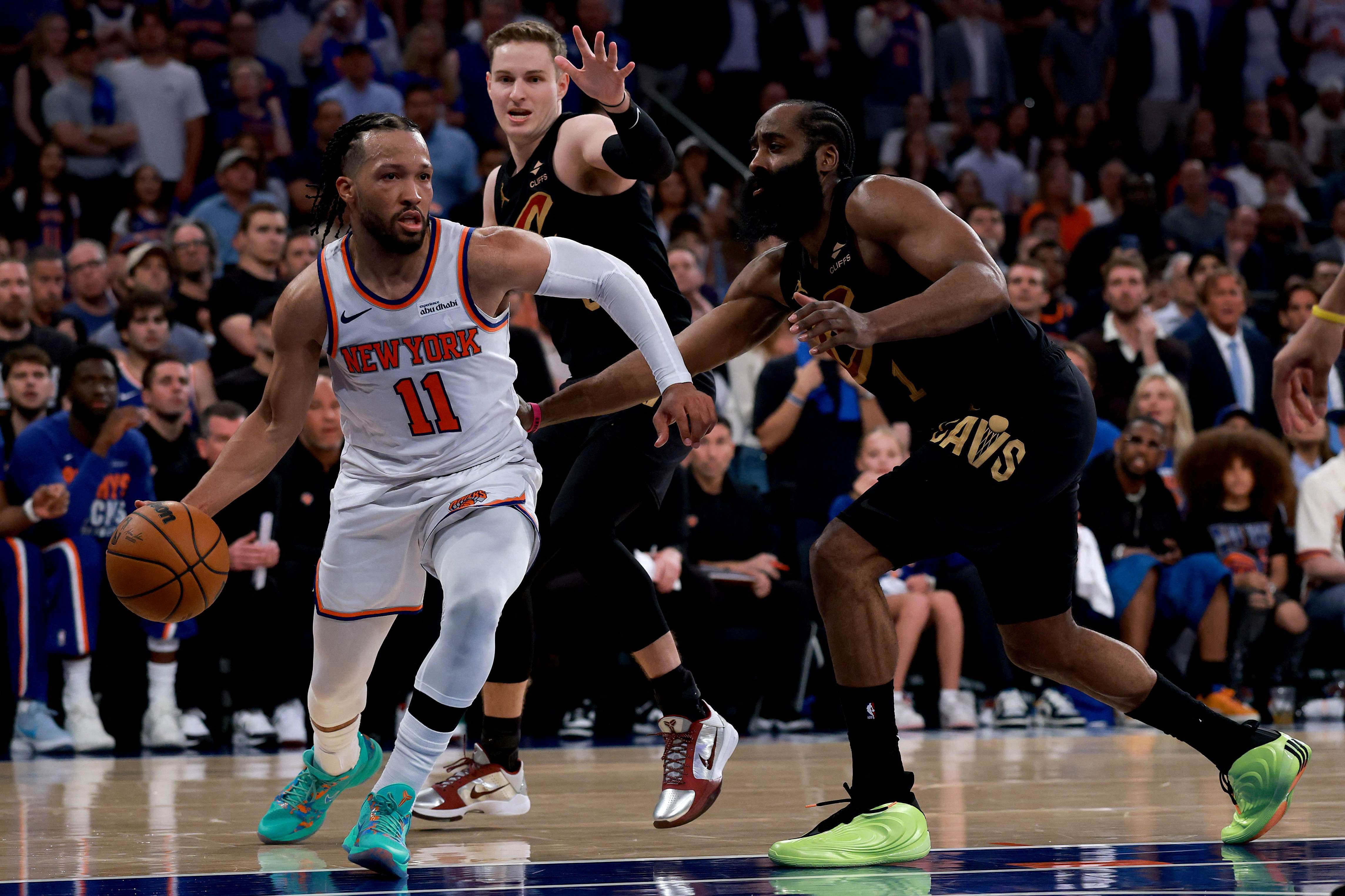 Mais perto da final da NBA: o que explica o domínio dos Knicks sobre os Cavaliers? Equipes fazem jogo 3 neste sábado