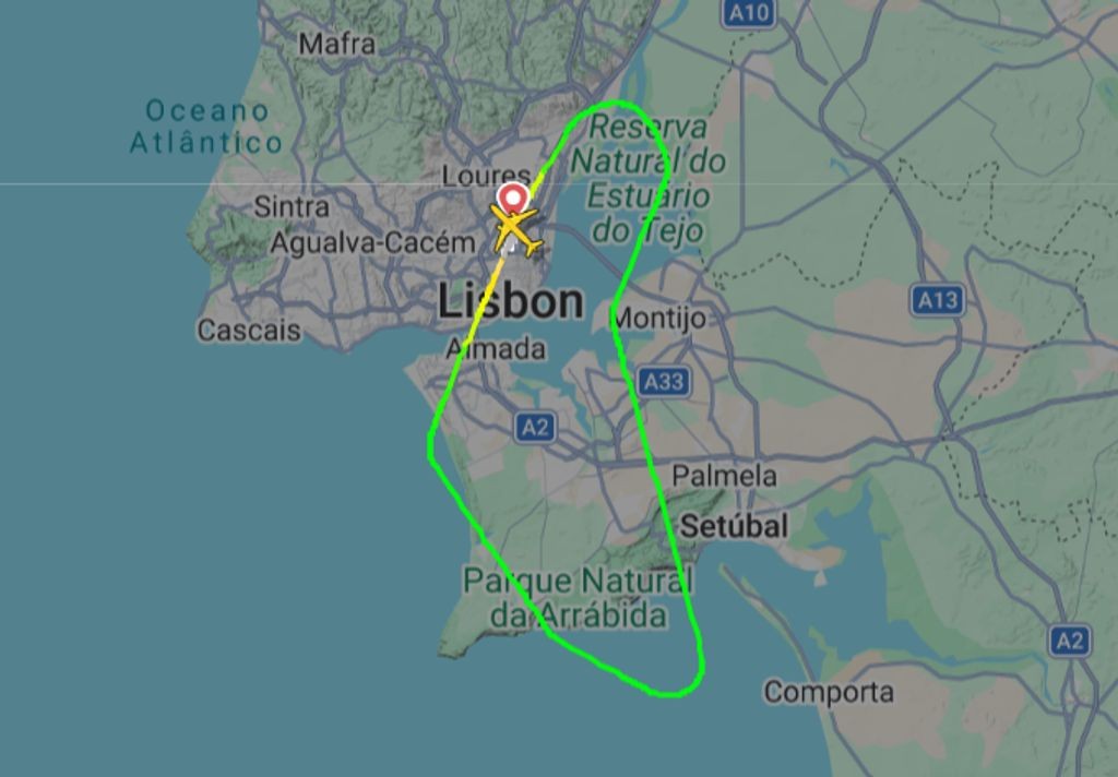 Avião retorna ao aeroporto logo após ‘perder motor’ durante decolagem em Portugal; entenda