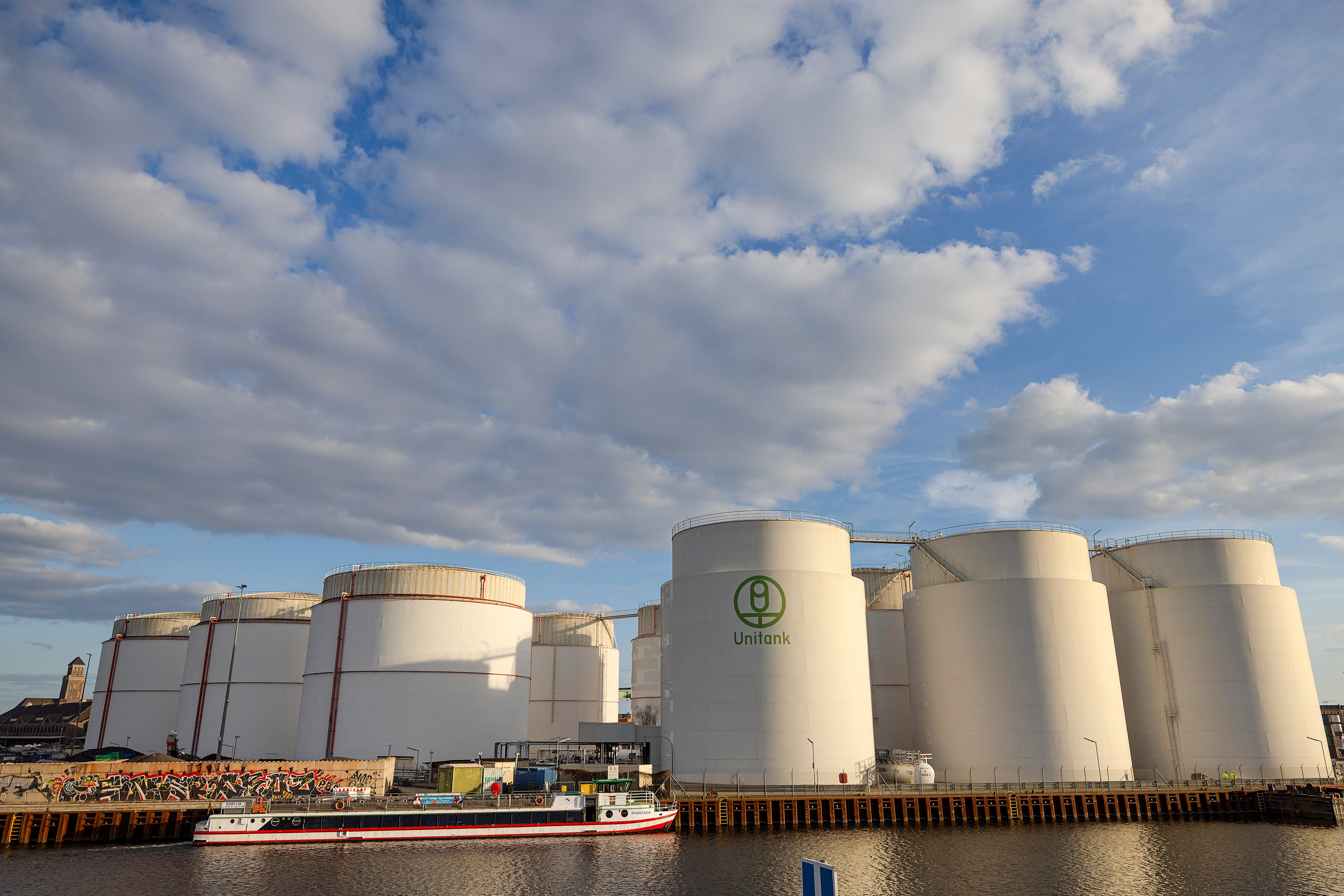 Mercados de energia sinalizam crise no inverno e alta das taxas de juros