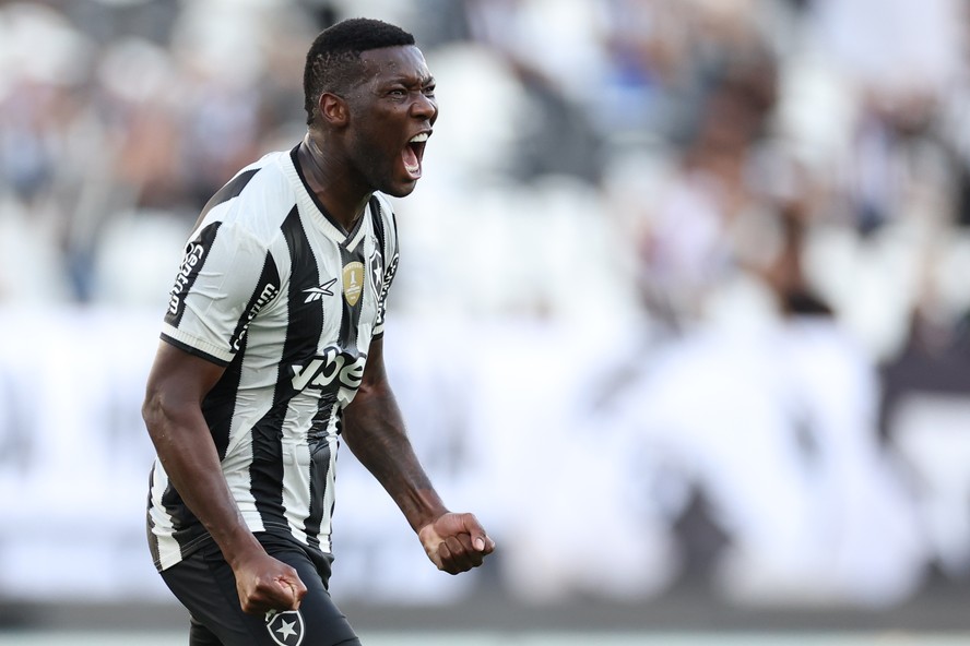 Patrick de Paula diz que o Botafogo 'é o time a ser batido' e aponta ...
