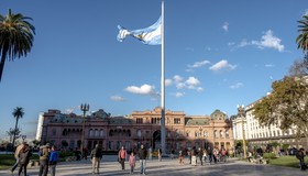 BC argentino reduz taxa de juros pela sexta vez, para 40%