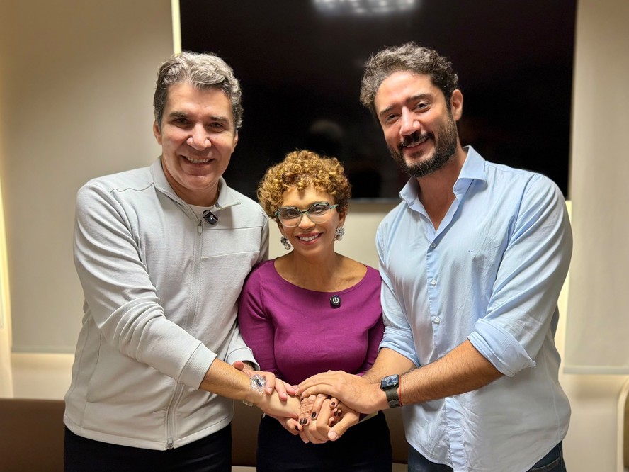 Jarbas Soares (PSB), Marília Campos (PT) e Gabriel Azevedo (MDB) em agenda conjunta no norte de Minas Gerais