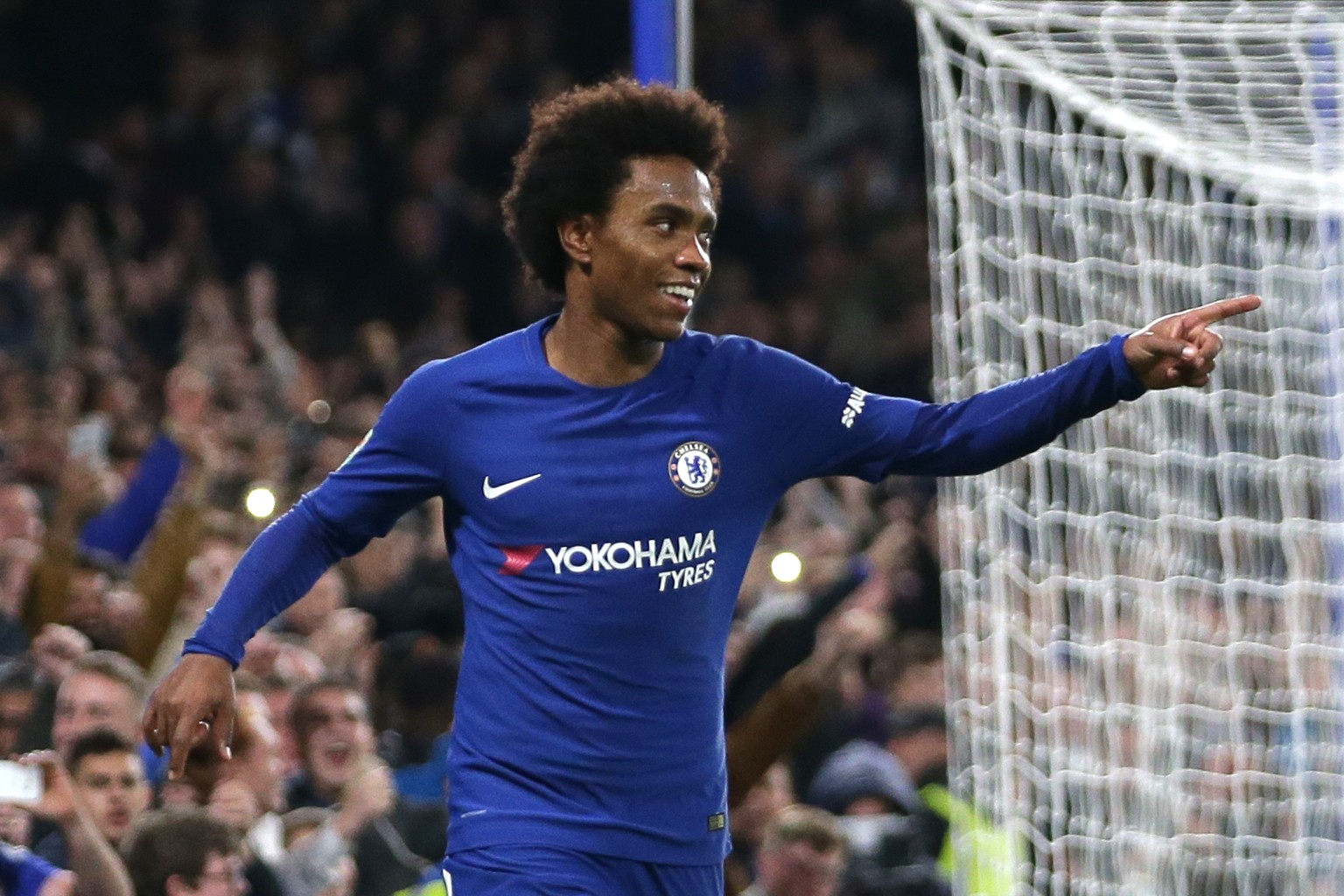 Willian se arrepende de ter trocado Chelsea pelo Arsenal