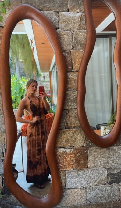 Mirror details — Photo: Reproduction