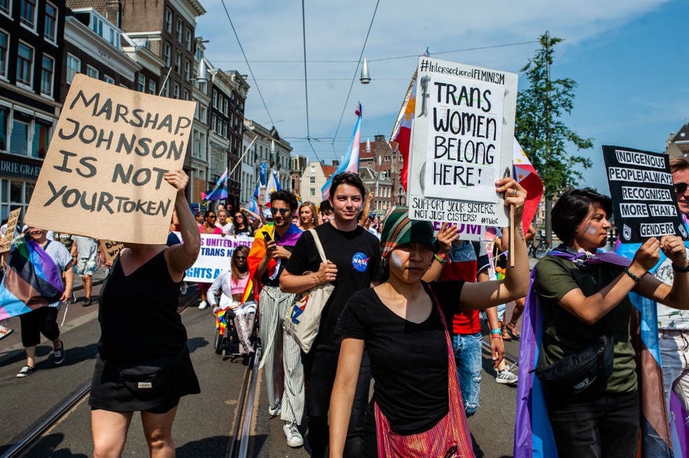 27 de julho de 2019, Amsterdã: milhares celebram a Pride Walk pelo 50º aniversário de Stonewall, lembrando o passado e construindo o futuro LGBTQIA+ — Foto: Getty Images