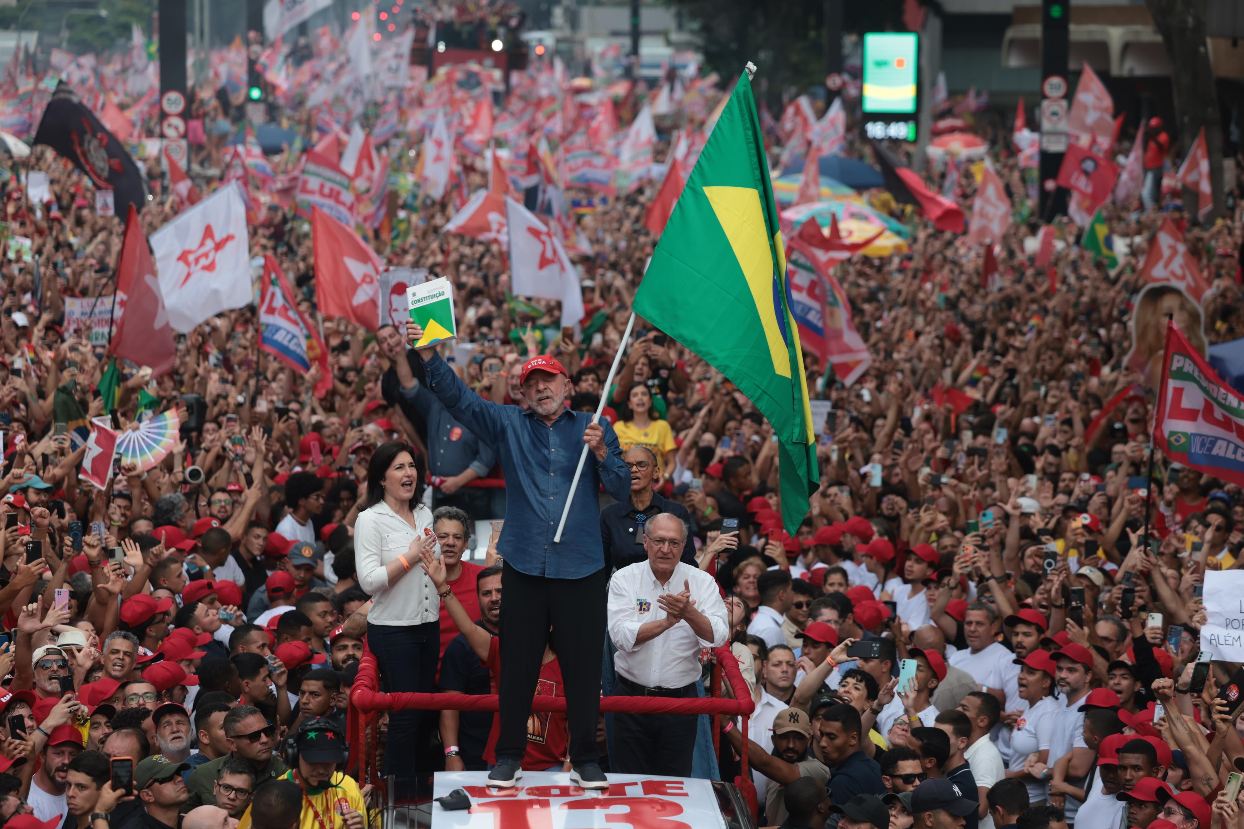 Aprovação do governo, medo dos Bolsonaro, rejeição: os sinais da Quaest que mantêm a esperança de virada entre lulistas - Foto