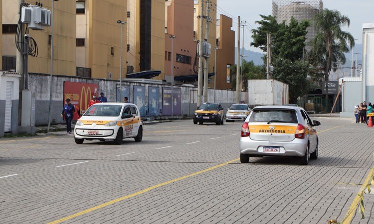 Carro particular pode ser usado no exame de direção para tirar a carteira de motorista: STF confirma regra do Contran - Foto