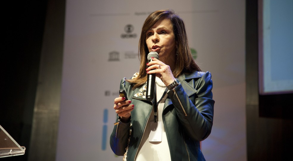 Professora Dorinha: senadora relata a LOA — Foto: Adriana Lorete