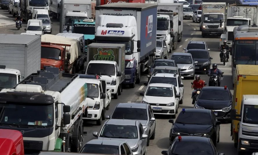 Como emitir o IPVA 2025 no RJ? Guia para pagamento está liberada a