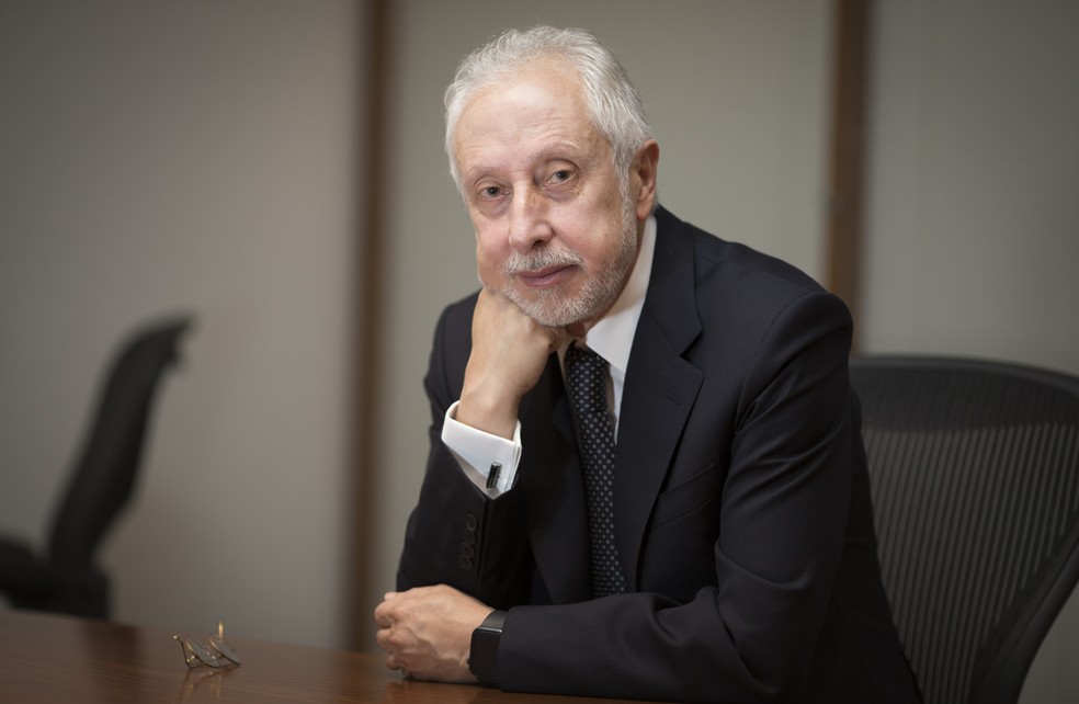 O economista Pérsio Arida, um dos mentores do Plano Real, dirigiu o BC entre janeiro e junho de 1995, no governo de Fernando Henrique Cardoso (PSDB) — Foto: Edilson Dantas - O Globo