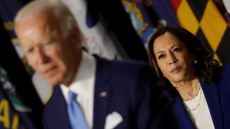 Ao anunciar a senadora como sua companheira de chapa, Biden elogiou a história de vida da escolhida. Harris, que é filha de imigrantes, foi procuradora-geral da Califórnia antes de ser eleita para o SenadoREUTERS