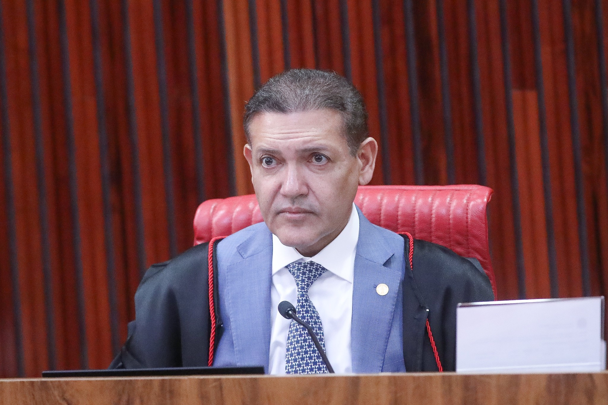 Nunes Marques defende urnas a representantes de embaixadas e diz que Brasil é referência em transparência e legitimidade da eleição