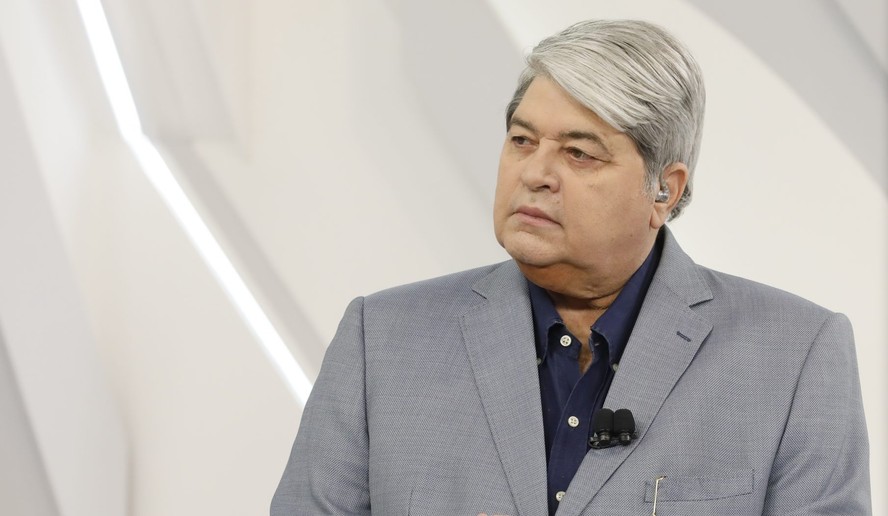 Datena sonha com estátua e gabarita manual do populismo em SP