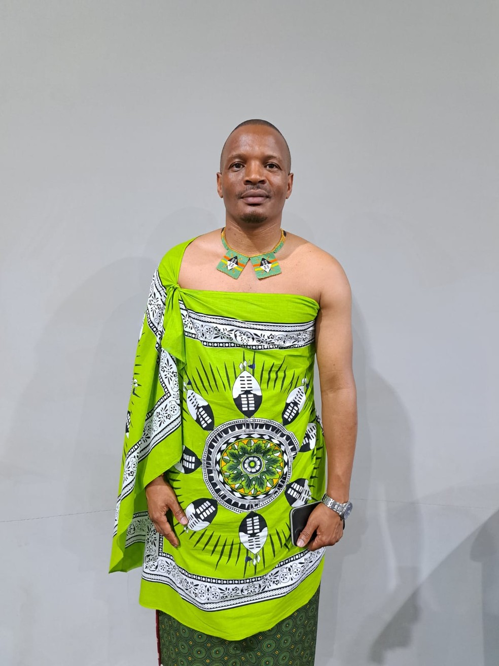 Mfundo Payday Langwenya, de 39 anos, é um dos 20 representantes de Essuatíni, pequeno país que fica encravado no território da África do Sul — Foto: Lucas Altino