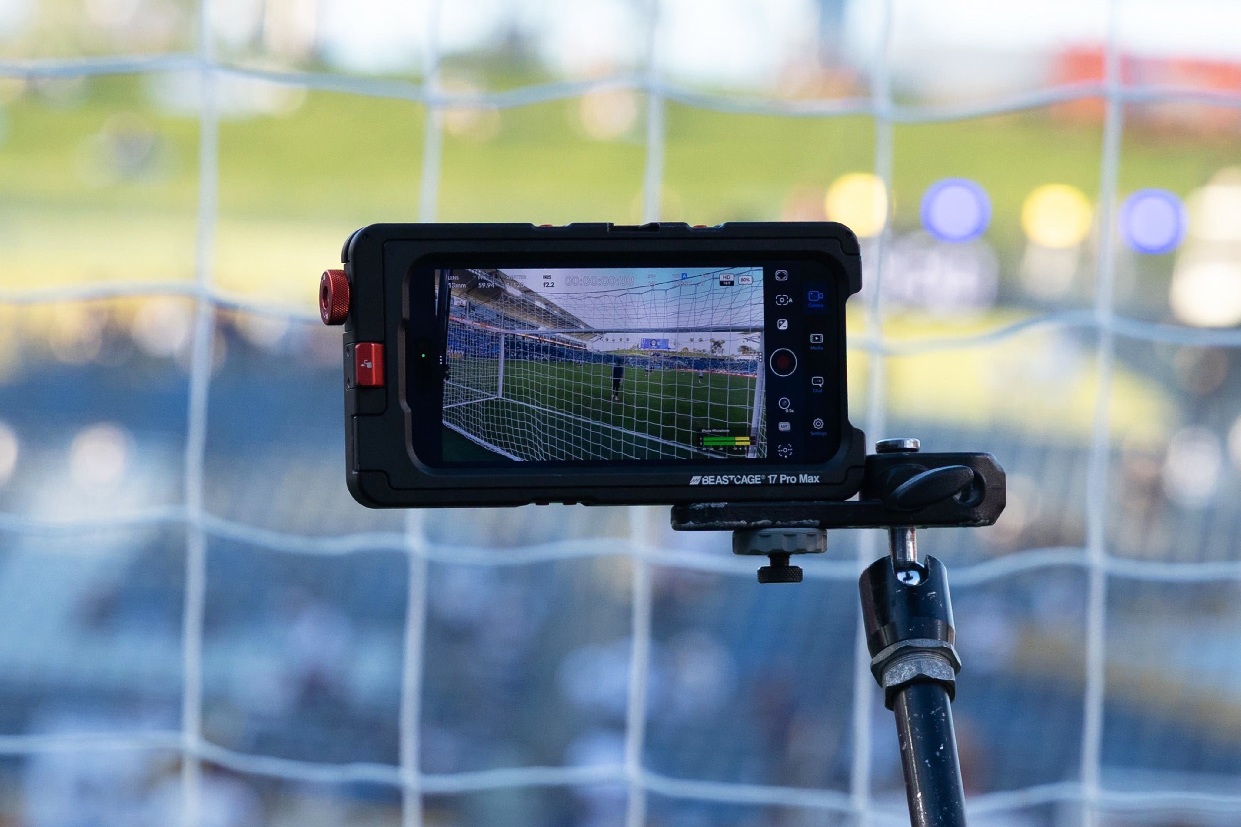 Jogo da MLS é o primeiro da história a ser transmitido exclusivamente por câmeras de Iphone