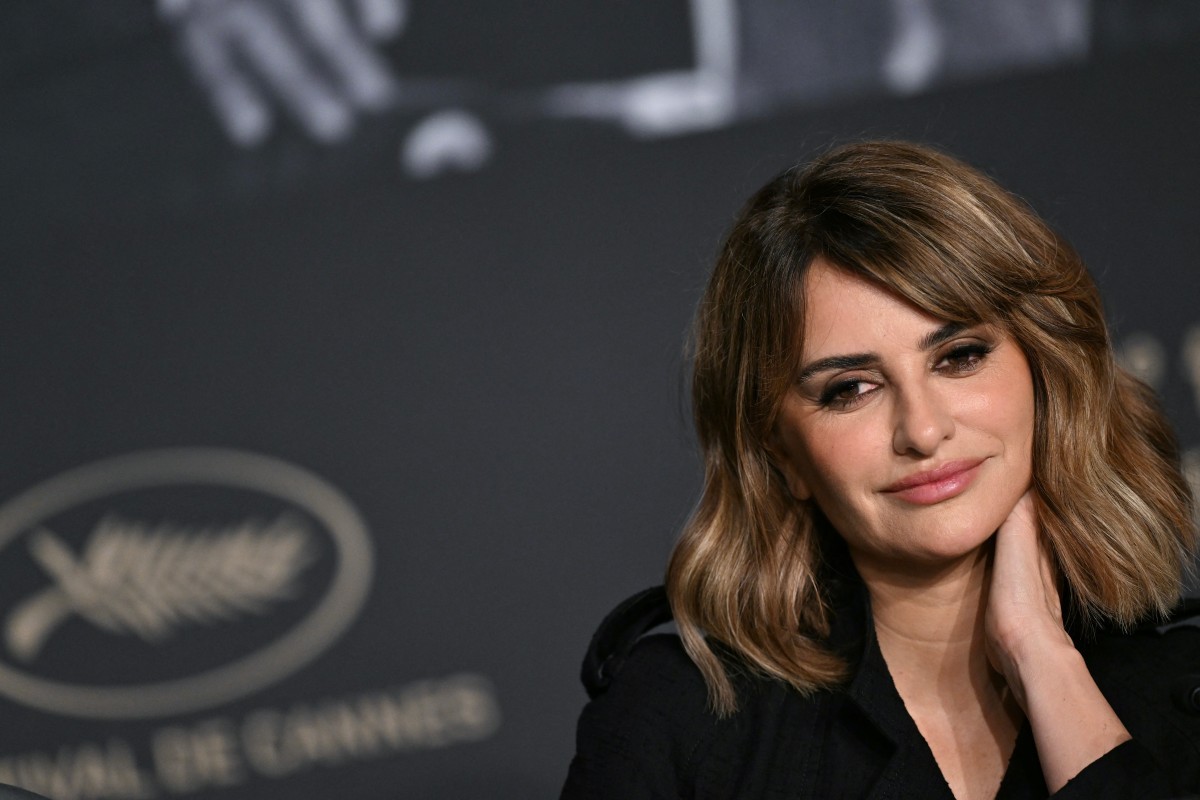 Penélope Cruz chora com aplausos para 