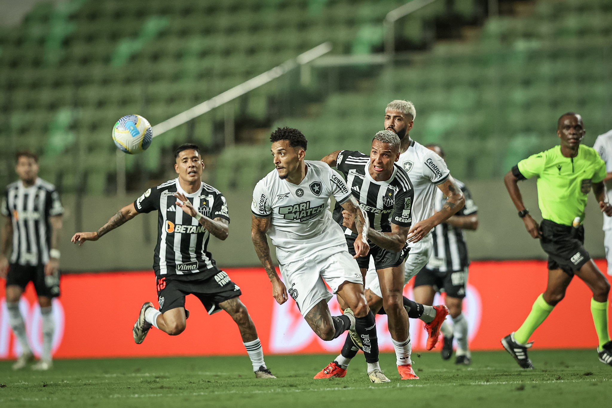 Em 'ensaio' para final da Libertadores, Atlético-MG e Botafogo empatam sem gols pelo Brasileirão