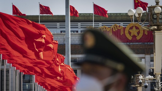 Deslizamento na China deixa ao menos 14 mortos e cinco desaparecidos
