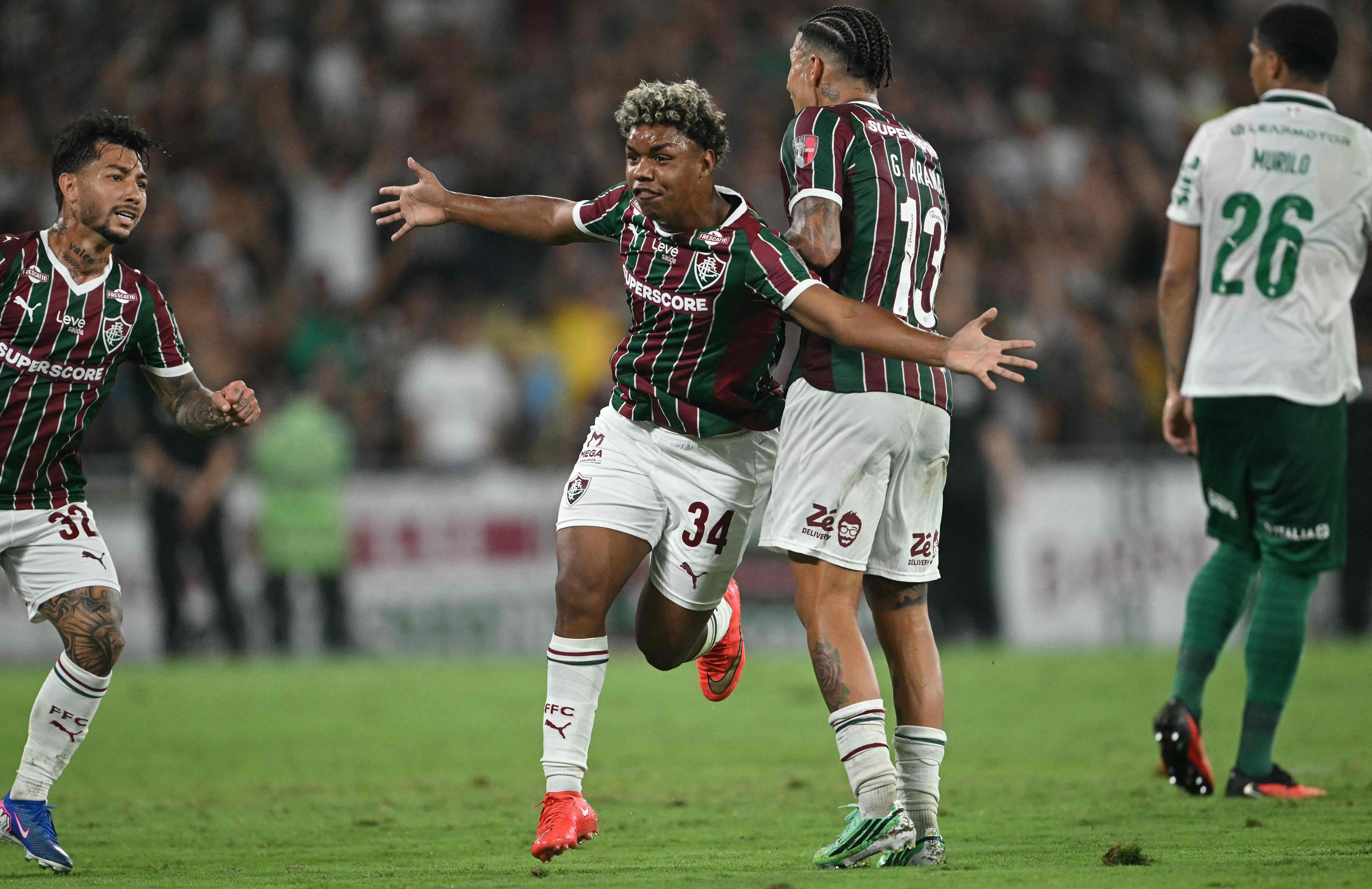 Thiago Silva rasga elogios a Wesley Natã, autor do gol do Fluminense contra o Palmeiras na Libertadores: 'Vai arrebentar'
