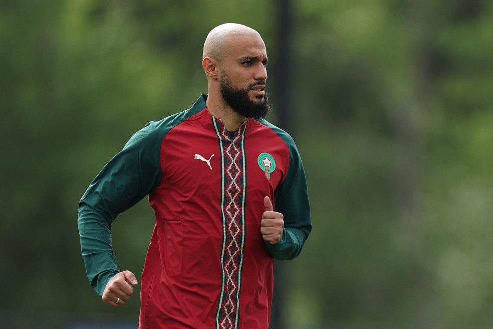 Darah, Tanah Kelahiran, dan Drama Sepak Bola yang Bikin Kepala Pening